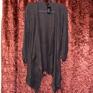 Torrid cardigan size 3 NWT